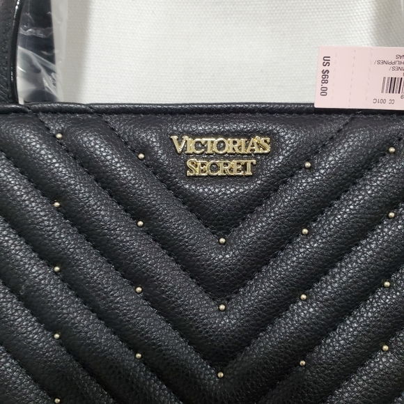 NWT Victoria's Secret Chevron Gold beaded tote - Picture 4 of 7